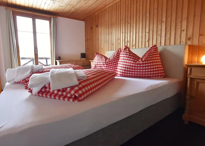 Alpina Alojamento de Acomodação e Pequeno-almoço 3*