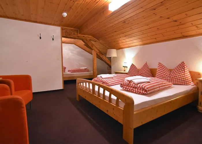 Alpina Oda ve Kahvaltı 3*