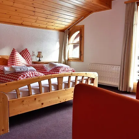 Alpina 3* Чирчен